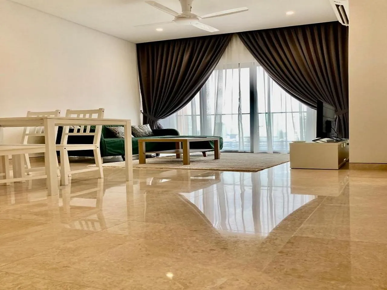 Luxury Suite Lucentia Bbcc Infinity Pool كوالالمبور