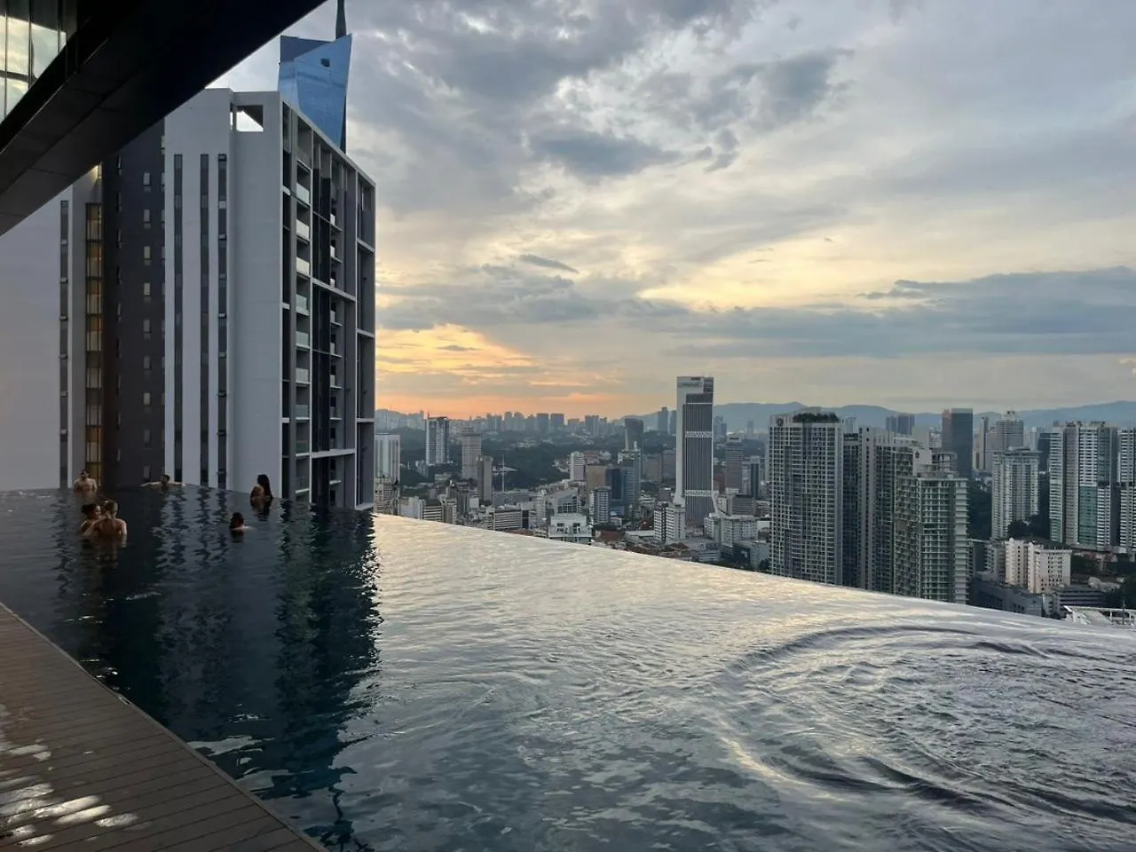 شقة Luxury Suite Lucentia Bbcc Infinity Pool كوالالمبور ماليزيا